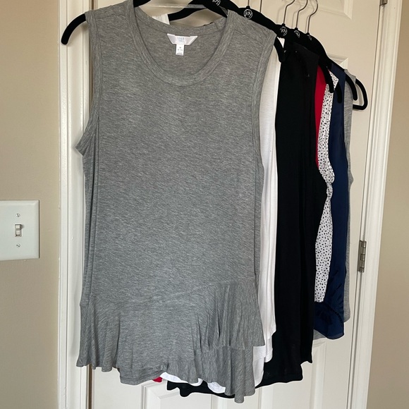 Tank Top Bundle - Picture 2 of 9